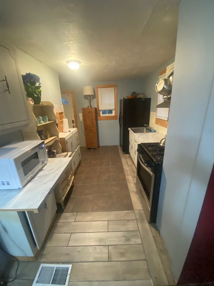 540 Cameron Ave #NA - Photo 2 of 6