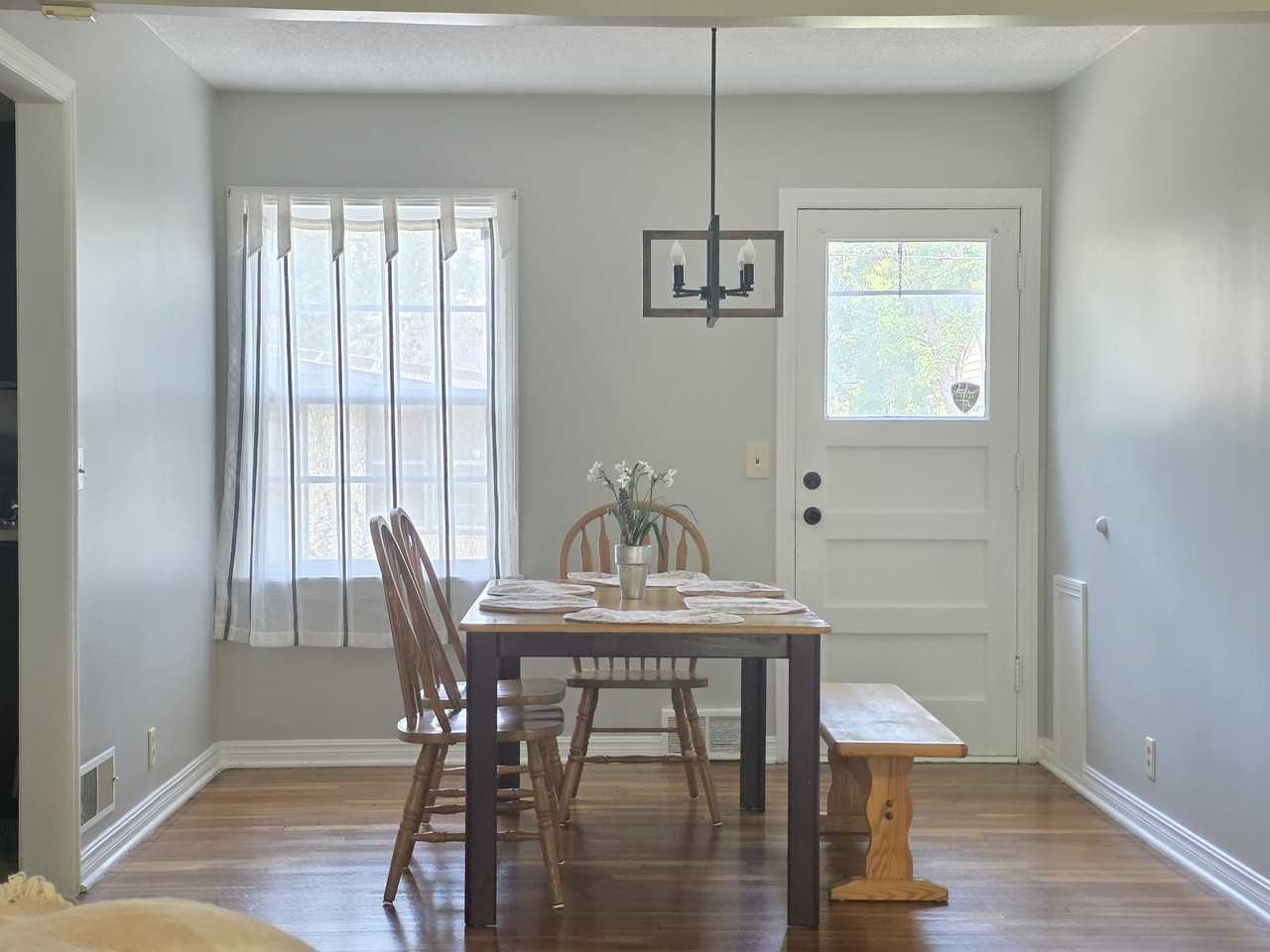 2350 S Erie St #NA - Photo 2 of 12