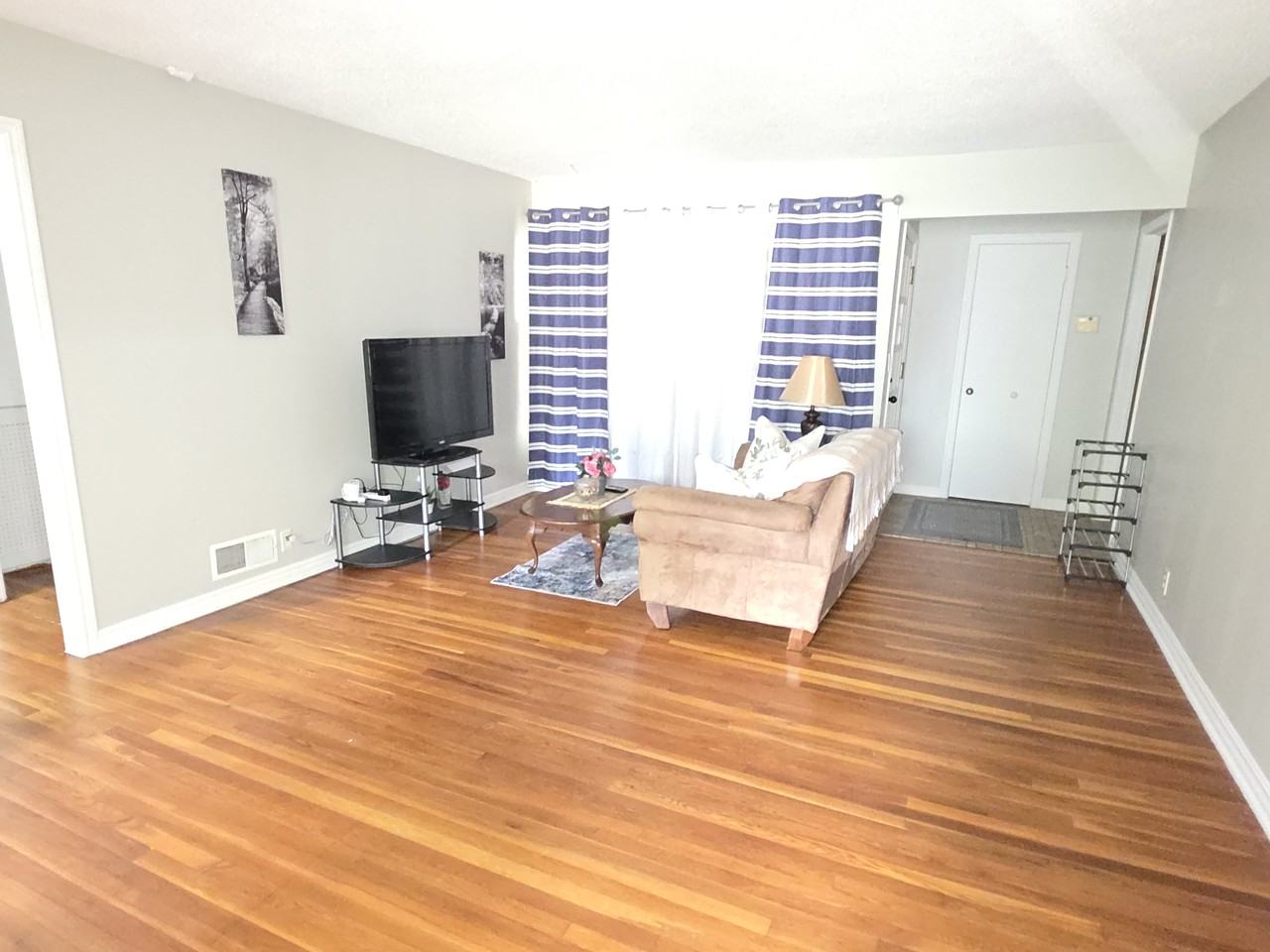 2350 S Erie St #NA - Photo 3 of 12