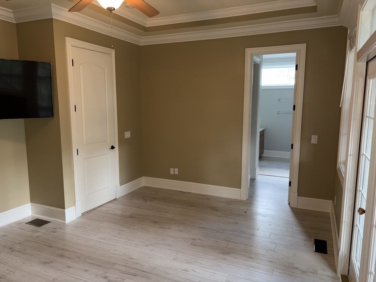 34 Cobblestone Ct #NA - Photo 7 of 44