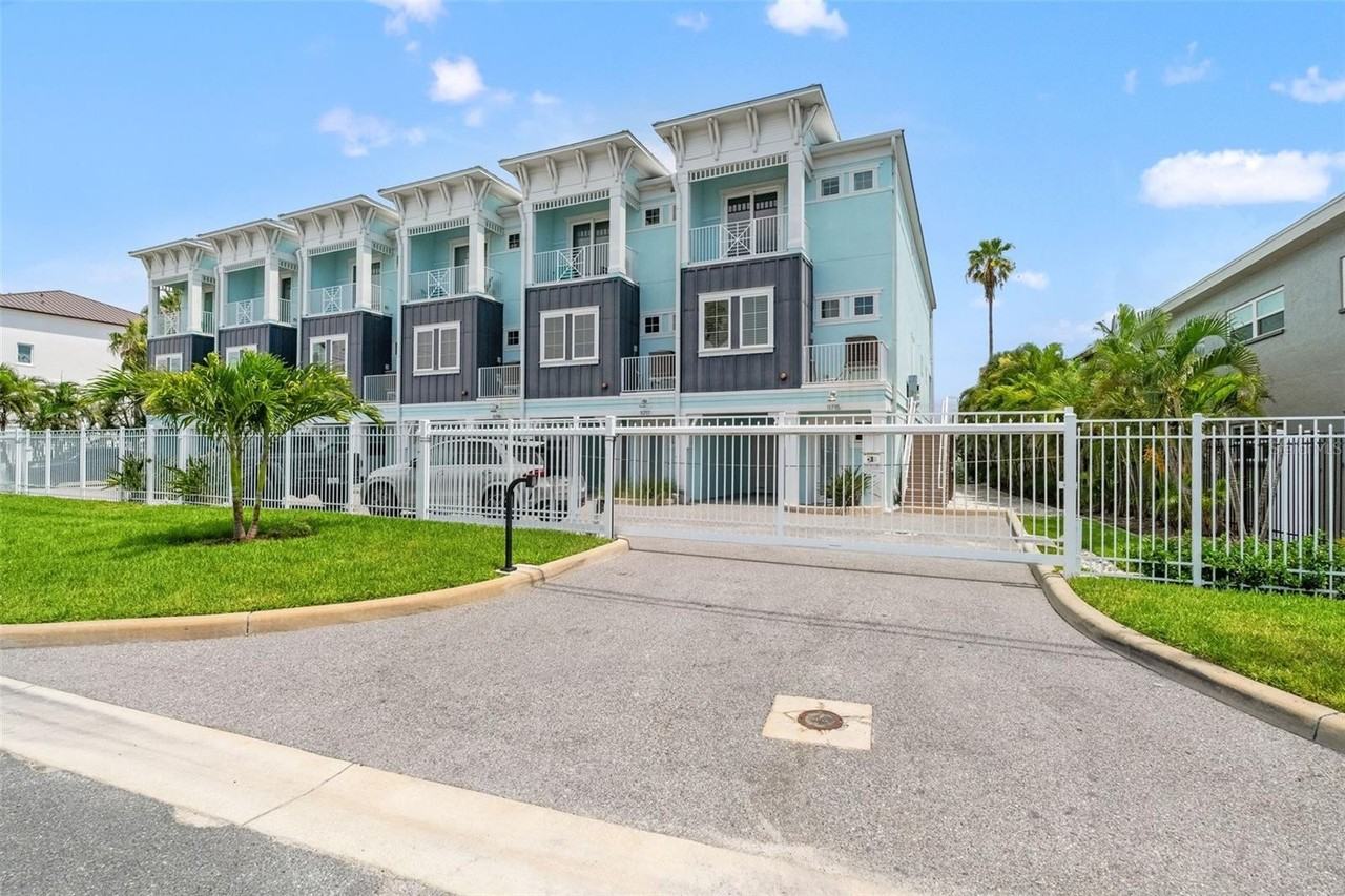 11715 1st St E #NA - Photo 4 of 45