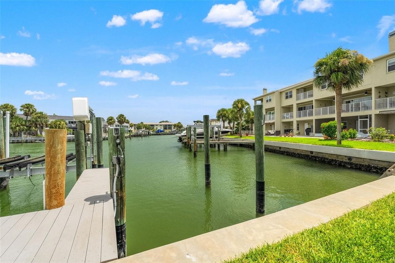 11715 1st St E #NA - Photo 6 of 45