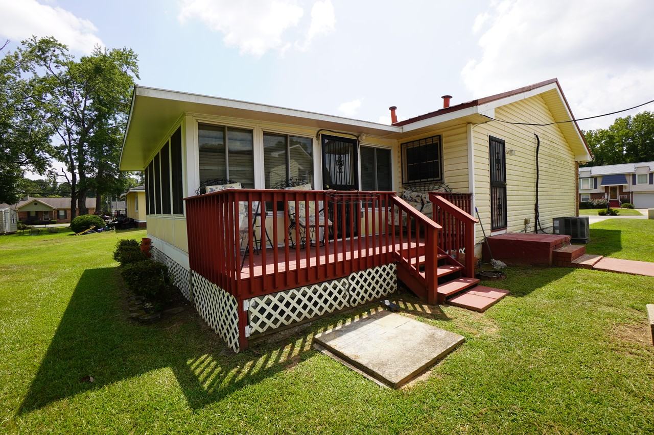 505 Westchester Dr #NA - Photo 4 of 30