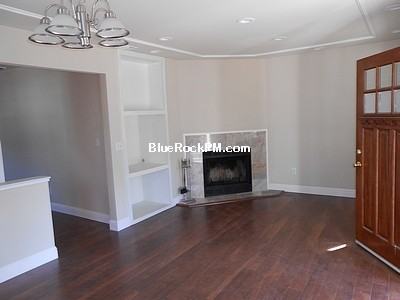 215 Almond St - Photo 2 of 7
