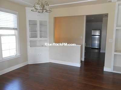 215 Almond St - Photo 3 of 7