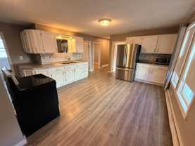 100 Green St - Photo 1 of 1