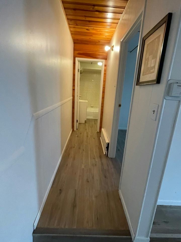 110 S 12th St, Unit A - Photo 5 of 7