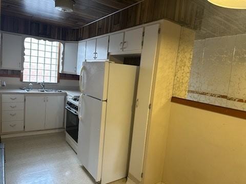 110 S 12th St, Unit B - Photo 4 of 12