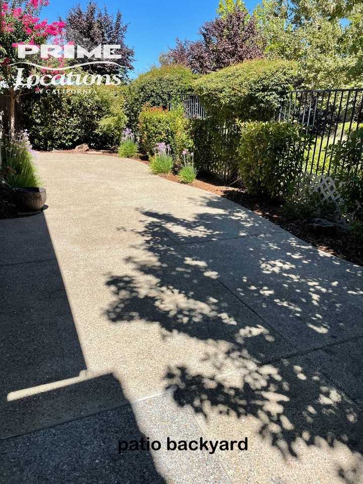 3528 Nouveau Way - Photo 7 of 8