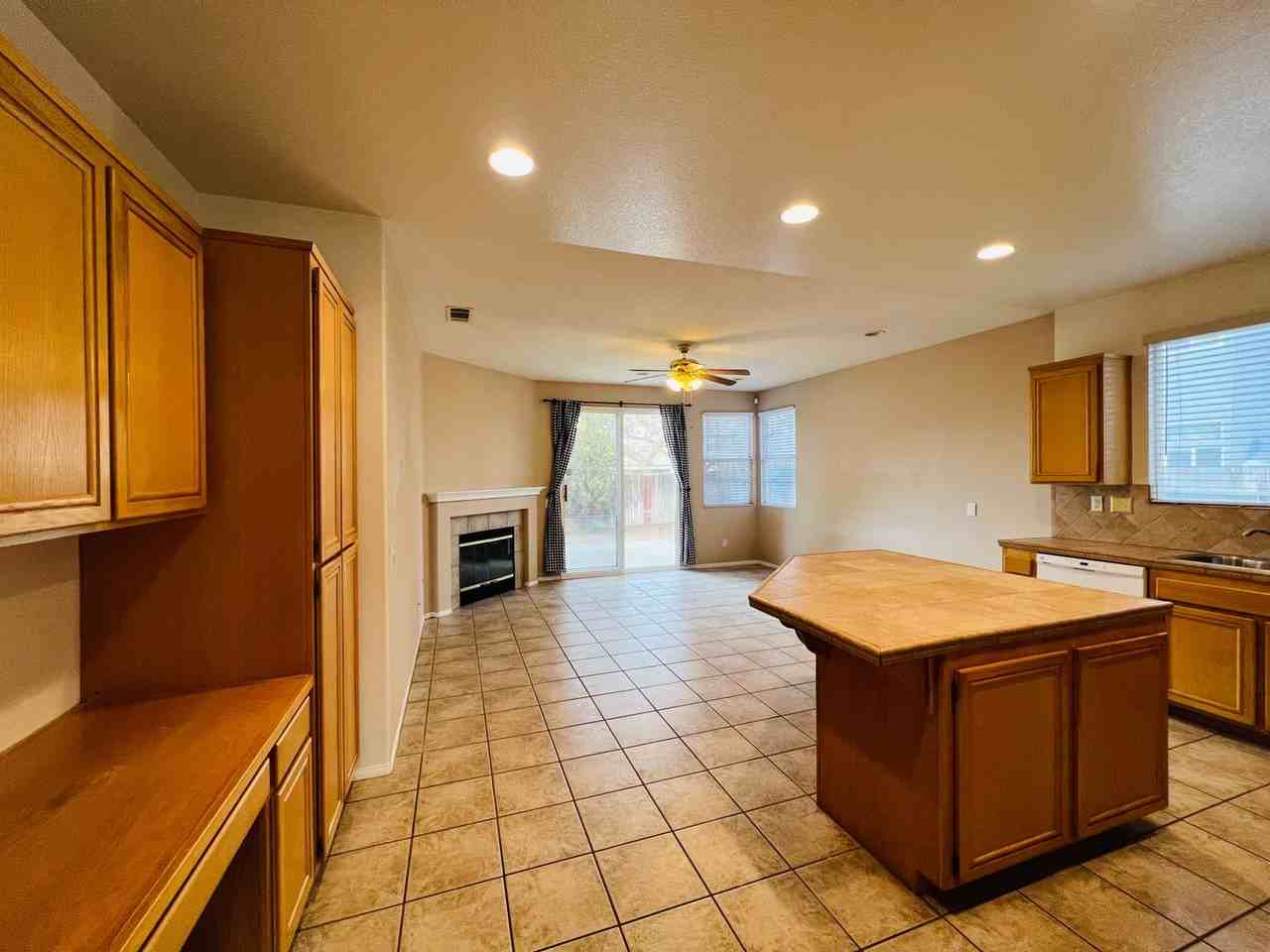 13278 Luna Rd - Photo 6 of 19