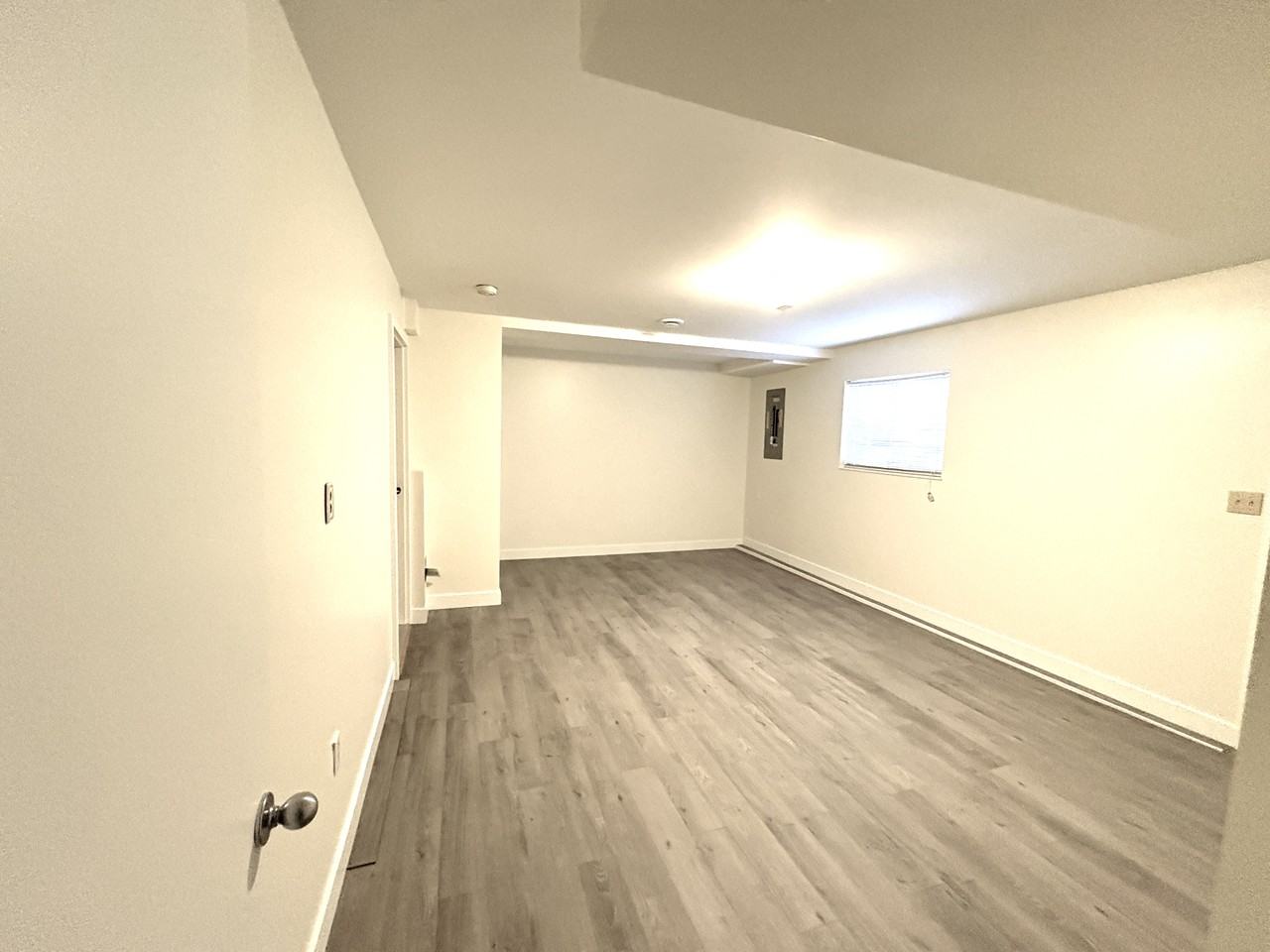 12124 Blossom St - Photo 7 of 11