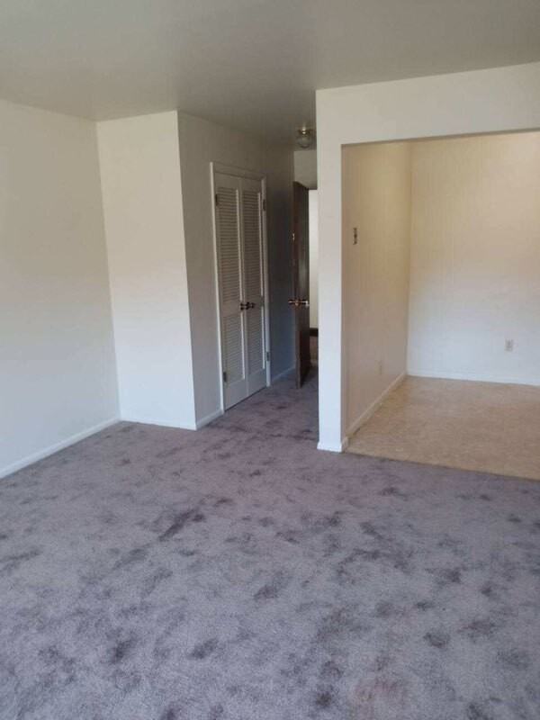 210 5th Avenue - Photo 4 of 11