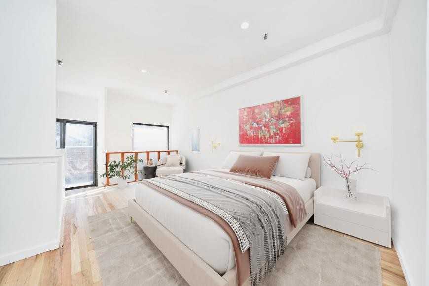 432 East 88th Street - Photo 2 of 7