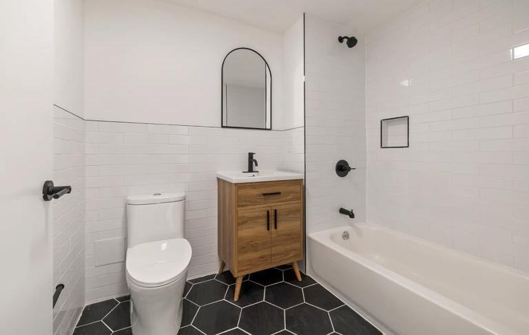 2330 Cambreleng Avenue - Photo 5 of 9