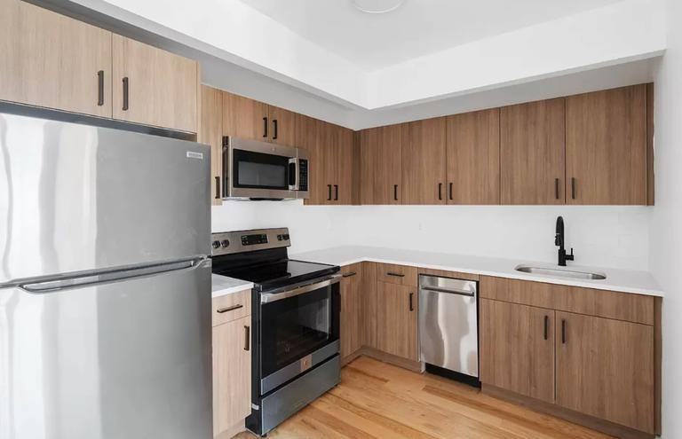 2330 Cambreleng Avenue - Photo 6 of 9