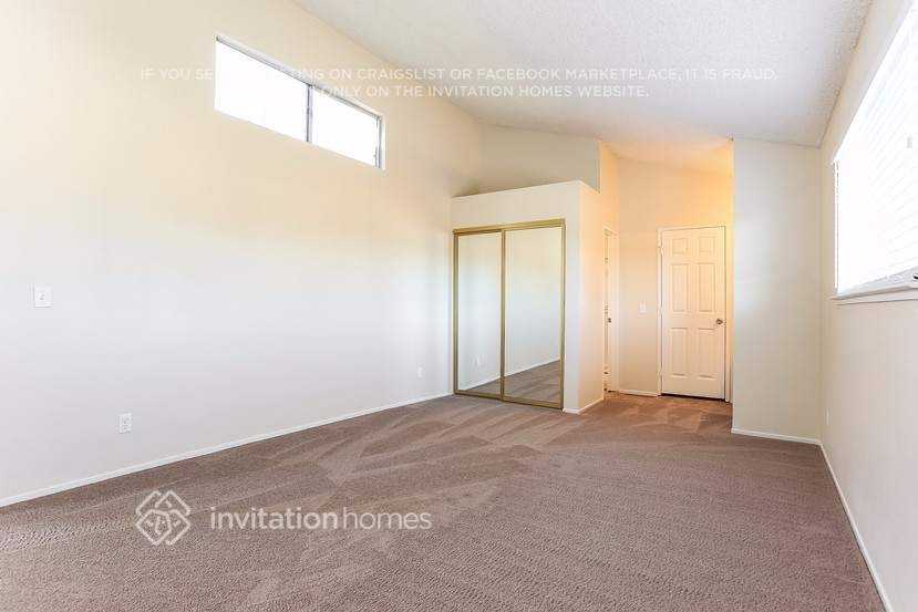 716 Whispering Bay Ln - Photo 5 of 7