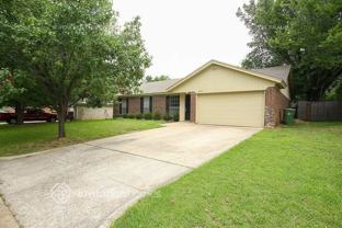 6410 Walnut Springs Dr - Photo 1 of 1