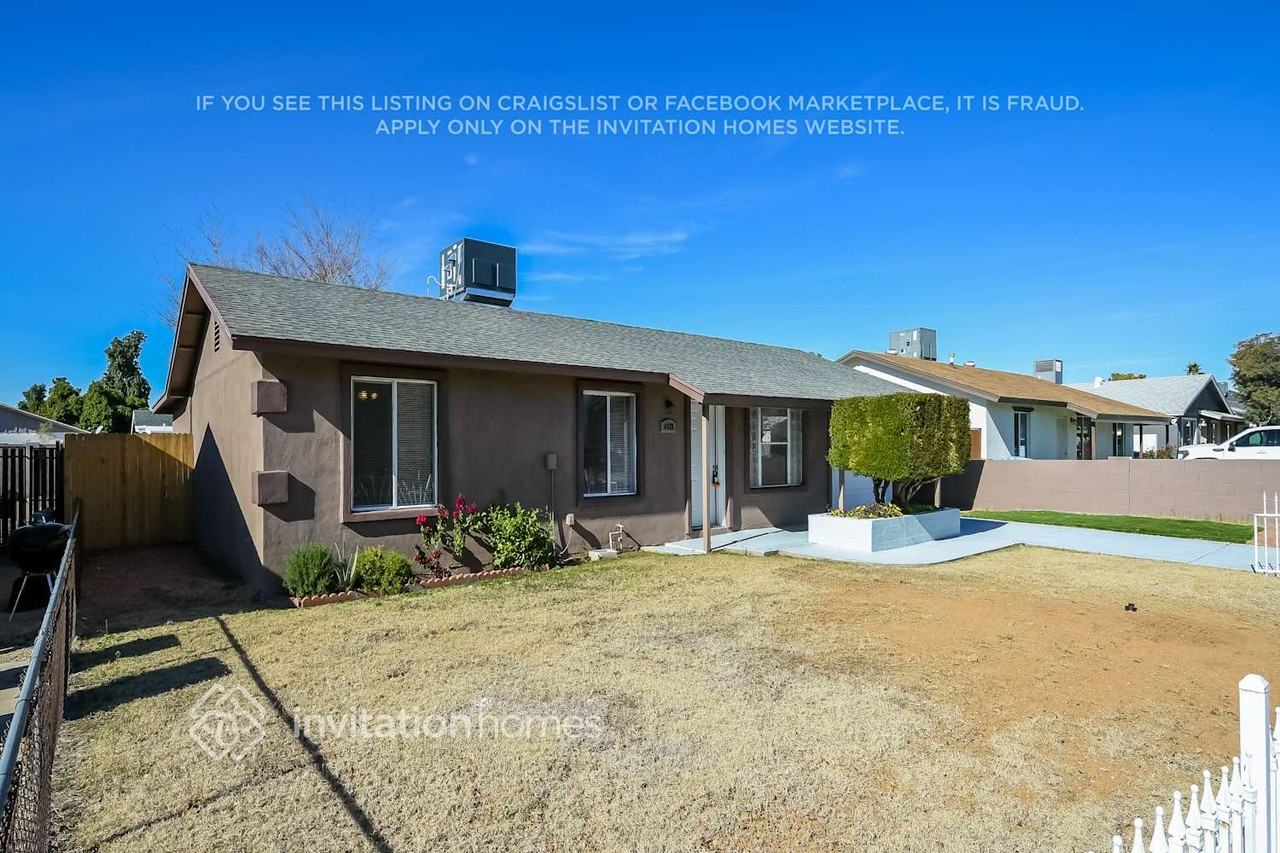 14826 North 38th Street - Photo 2 of 16