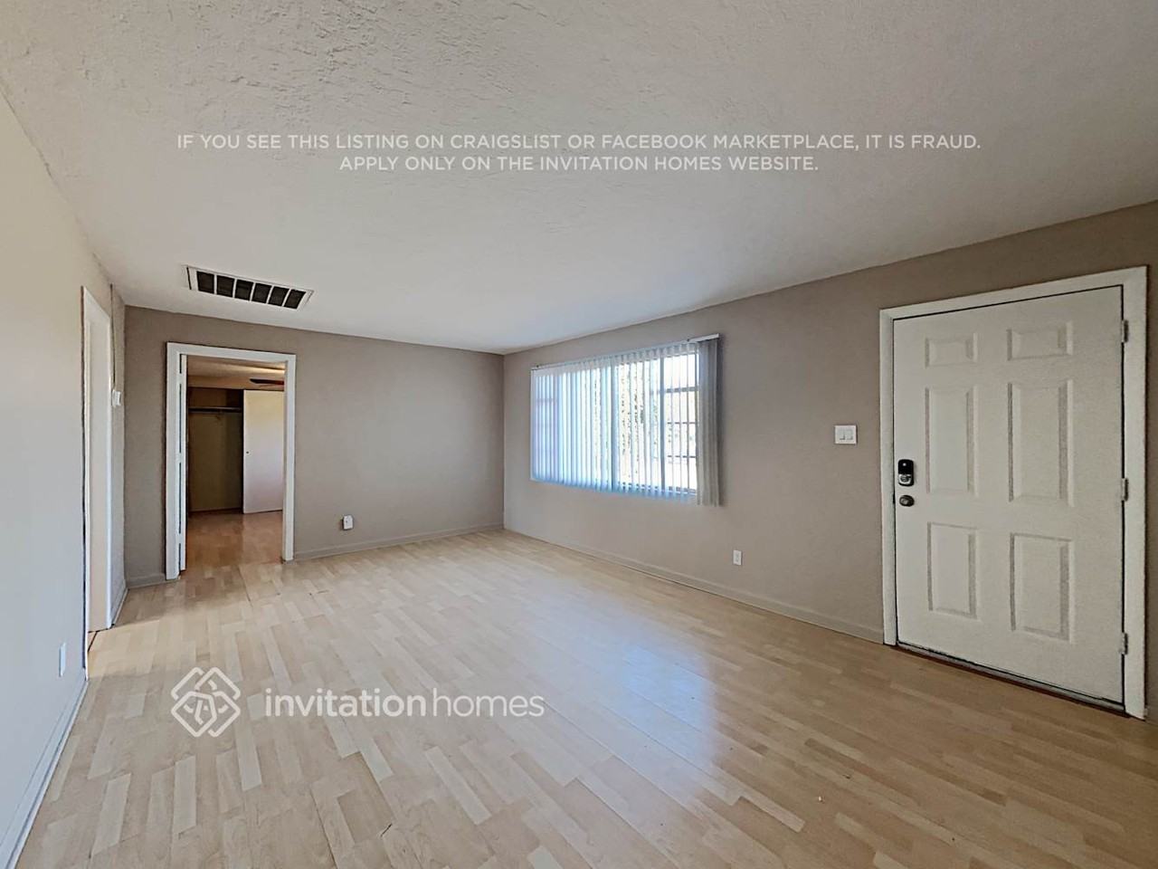 1811 East Clarendon Avenue - Photo 3 of 15