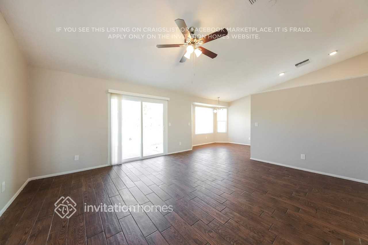 3454 East Charleston Avenue - Photo 5 of 16