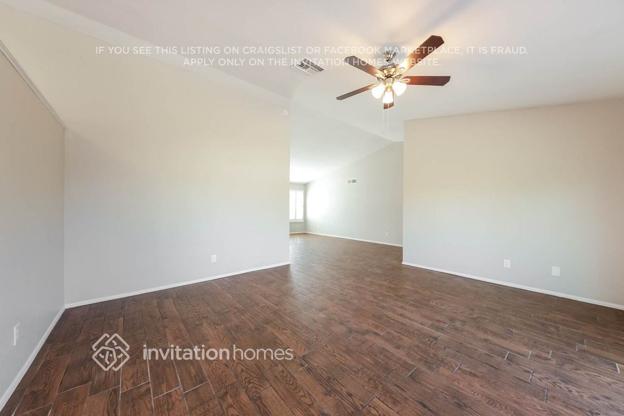 3454 East Charleston Avenue - Photo 6 of 16