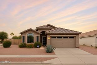 3022 E Captain Dreyfus Ave - Photo 1 of 1