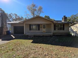 featured image of 216 Windhill Dr