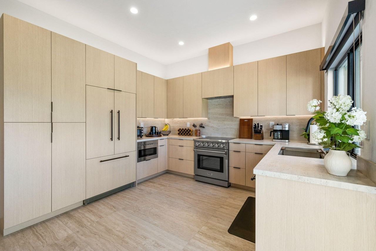 54109 Oakhill - Photo 6 of 27