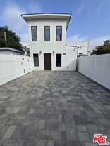 14121 Califa St - Photo 1 of 1