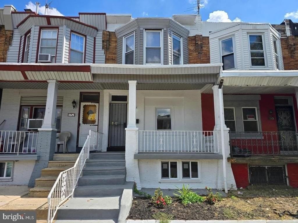 3123 N 24th St - Photo 2 of 7