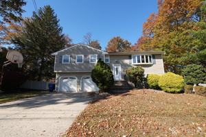 featured image of 1355 Axel Ave