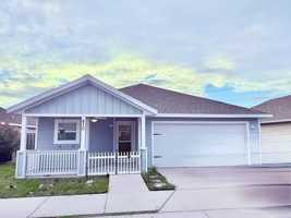 featured image of 470 Sw 251st St