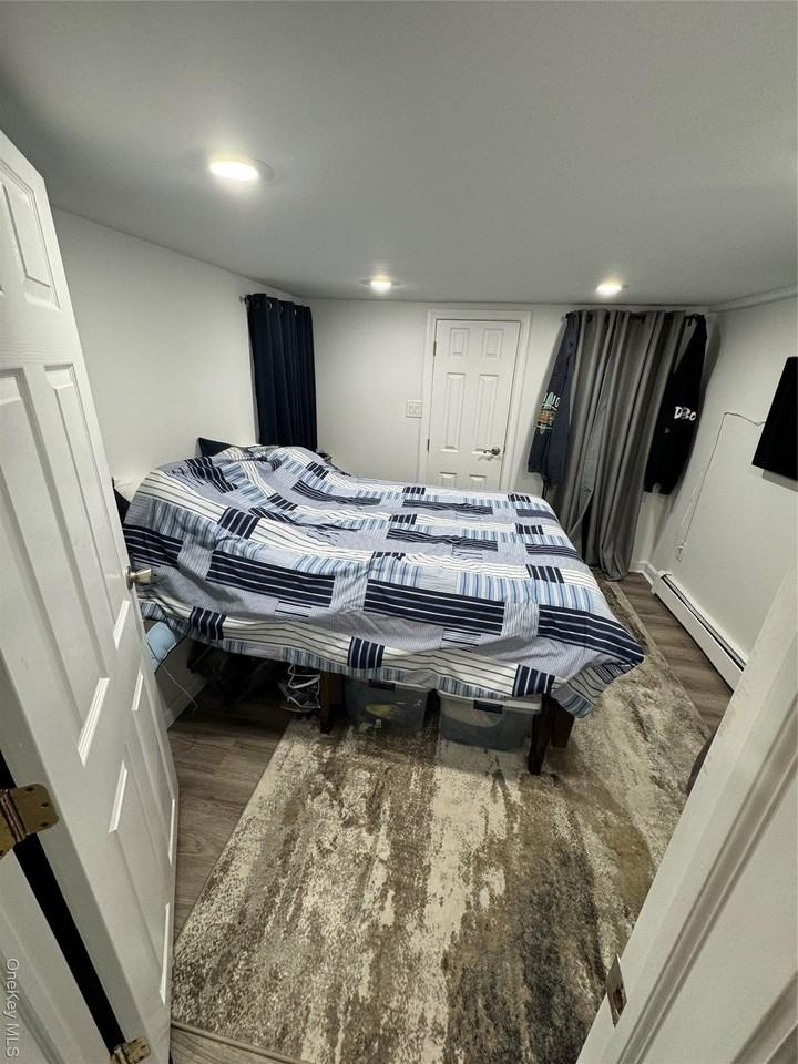 81 Brookline Ave #1 - Photo 6 of 9