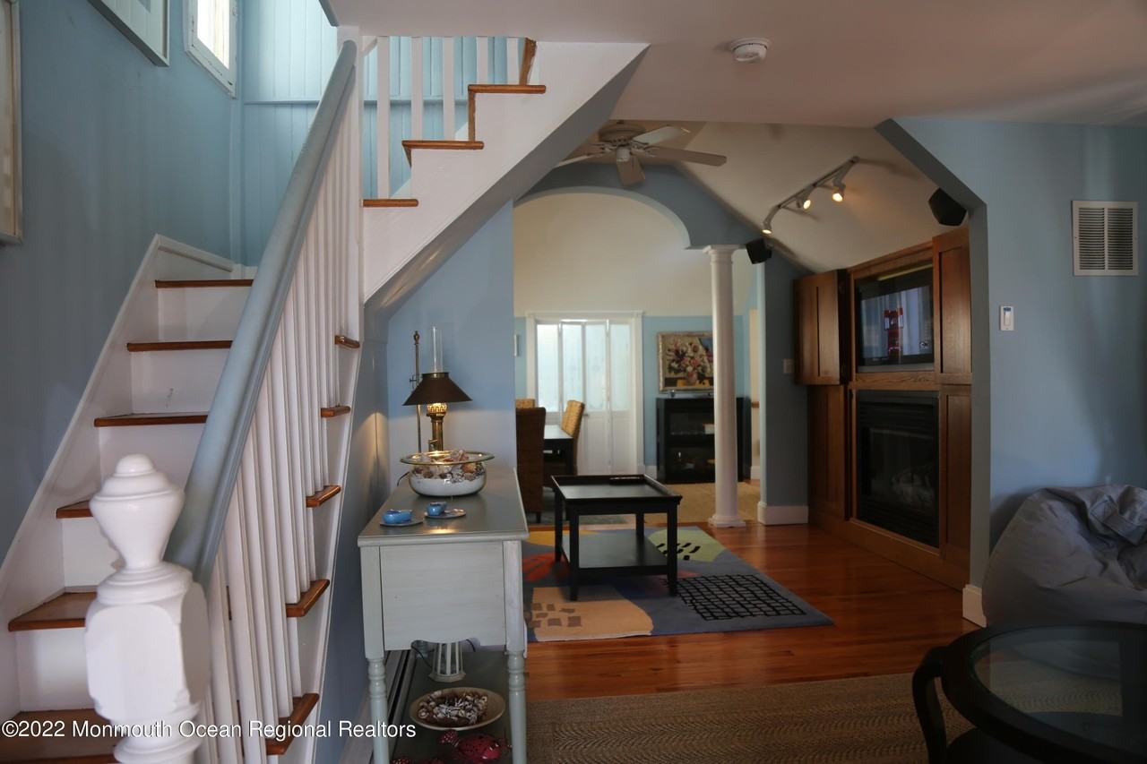 87 Cookman Ave - Photo 2 of 19