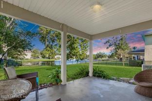 612 Spruce Creek Rd - Photo 1 of 1