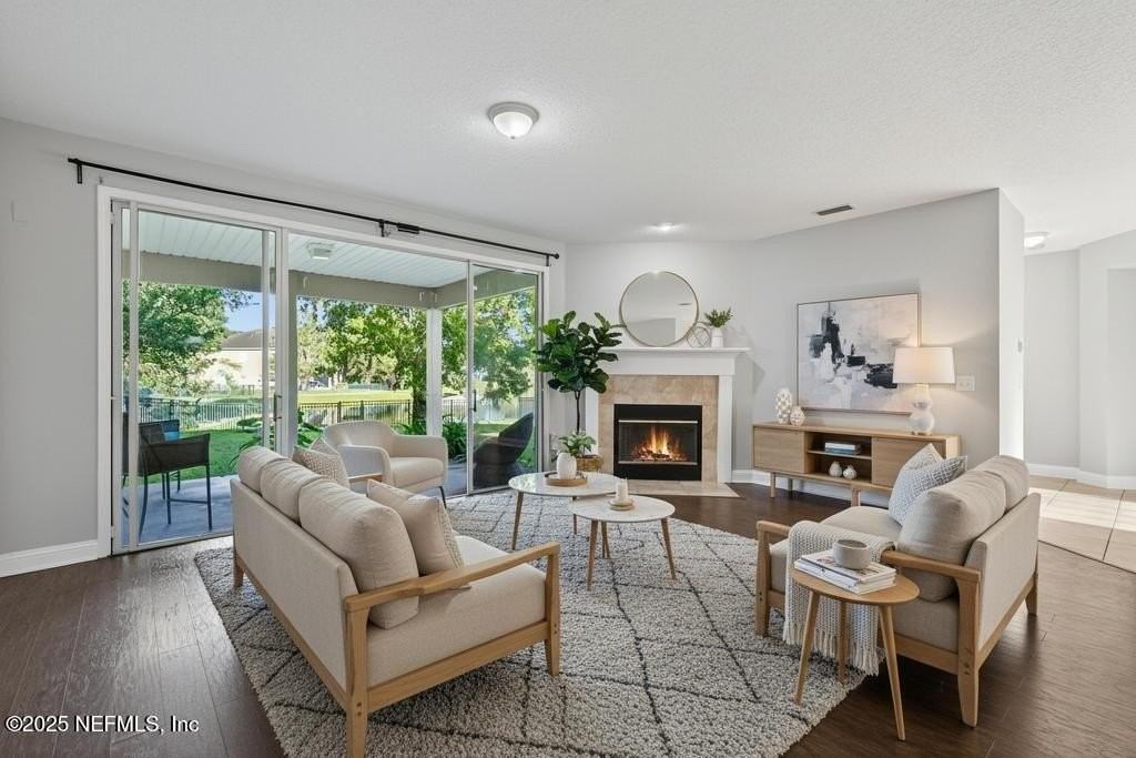 612 Spruce Creek Rd - Photo 3 of 50