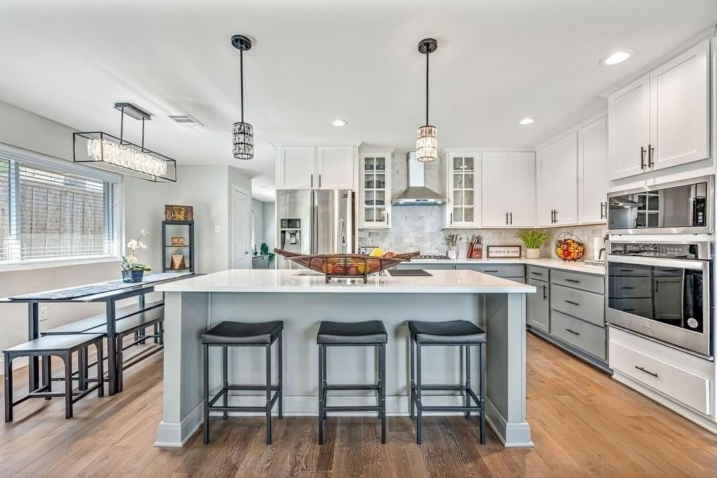 3151 Kinkaid Dr - Photo 4 of 40