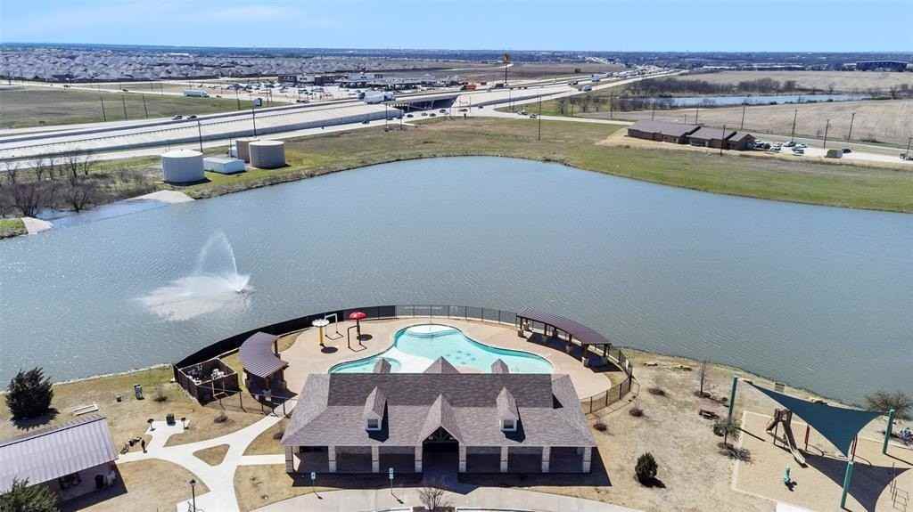 3020 Oak Crest Dr - Photo 5 of 24