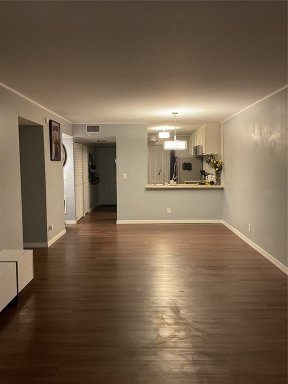 7840 Nw 50th St #504 - Photo 3 of 13