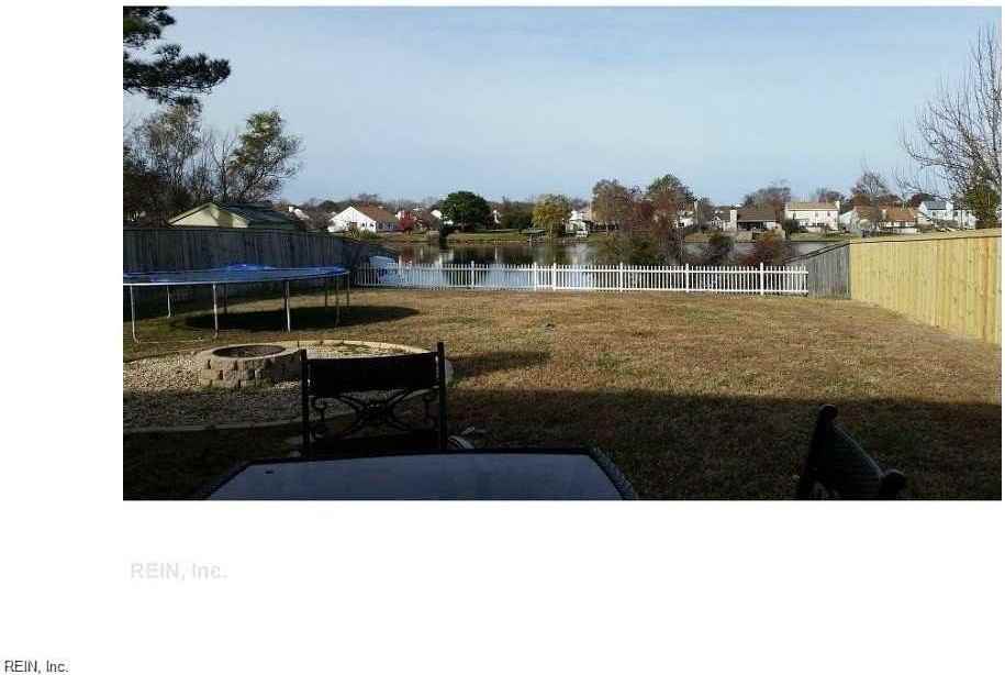 1849 Bernstein Dr - Photo 4 of 13