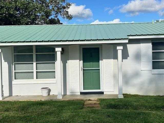 182 Estancia St - Photo 4 of 33