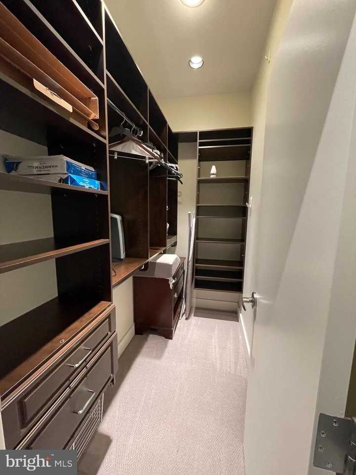 7809 Woodmont Ave Unit 3a #3A - Photo 5 of 10