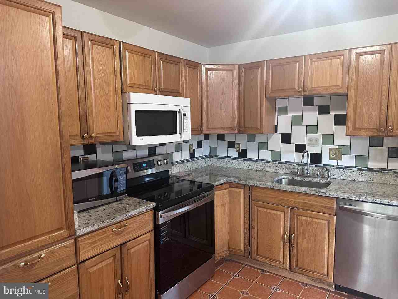 12150 Turnstone Ct Unit 90 #90 - Photo 4 of 13