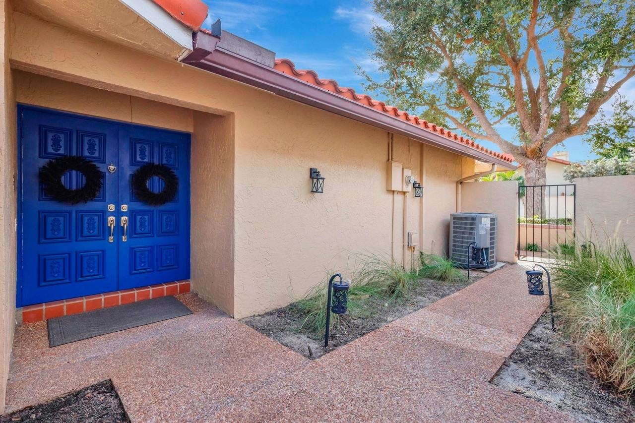 6810 Allegre Ct - Photo 3 of 29