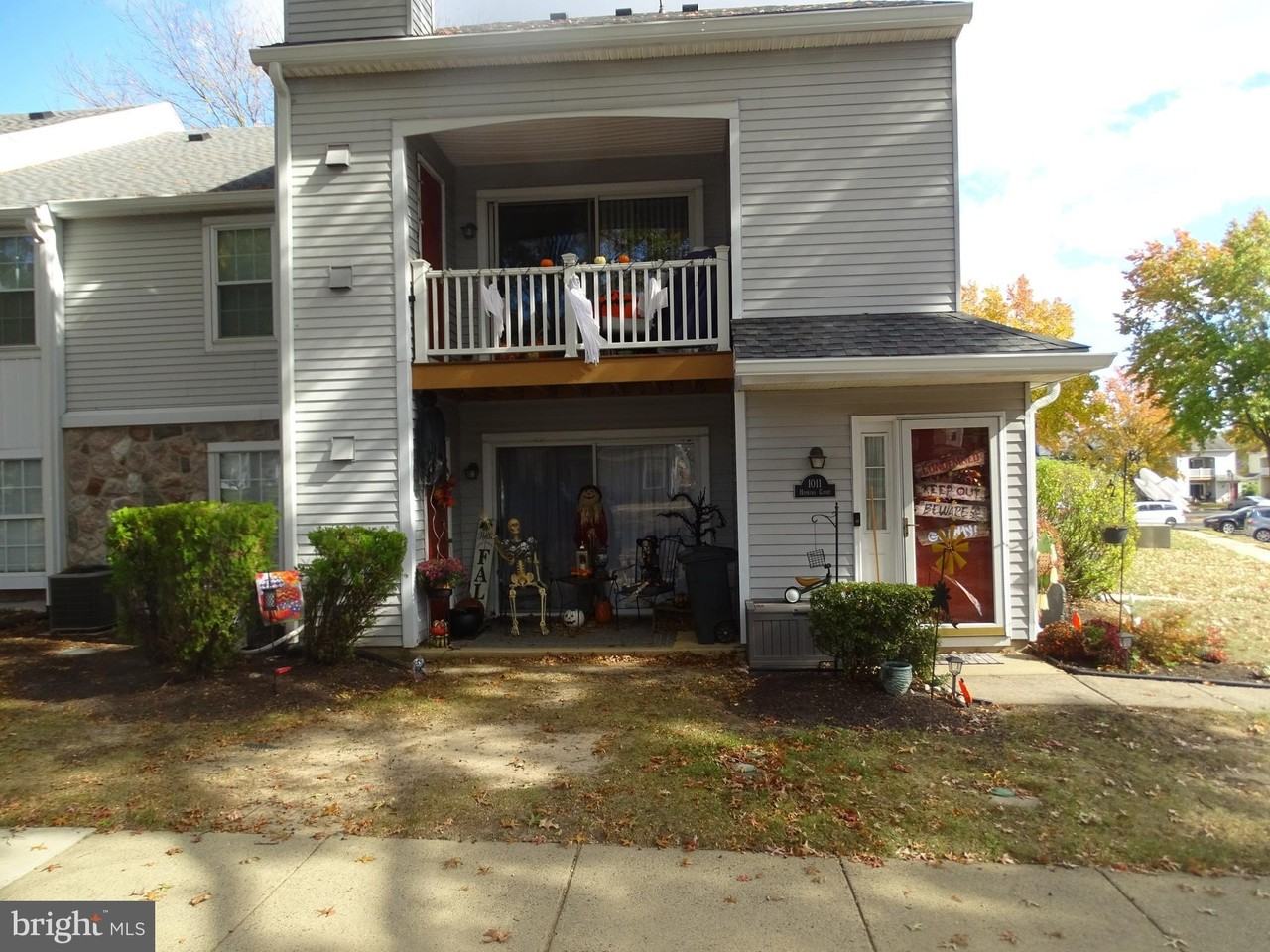 109 Hopkins Ct - Photo 2 of 24