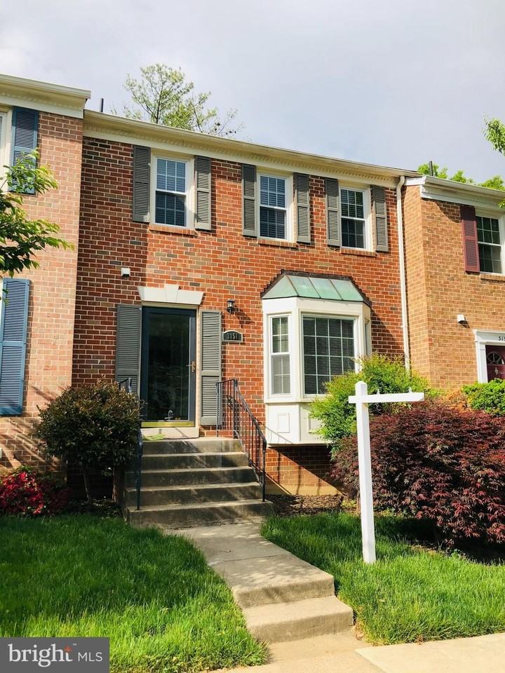 3151 Borge St - Photo 2 of 32