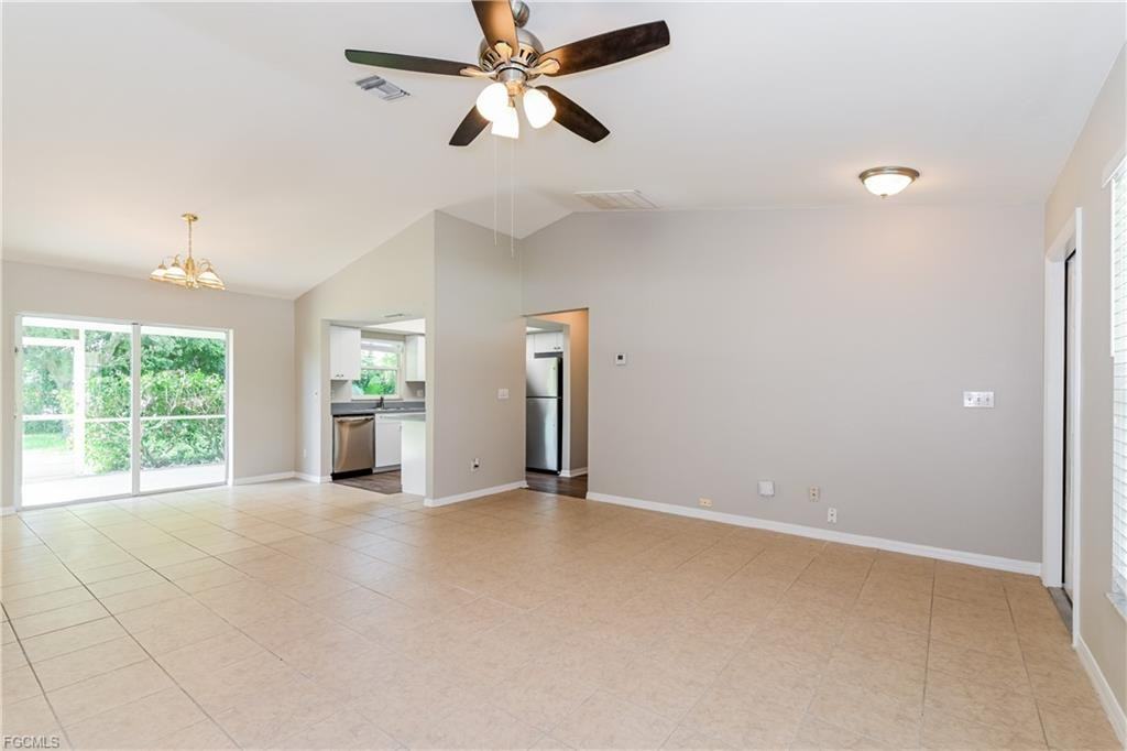 1322 Se 33rd Ter - Photo 4 of 8