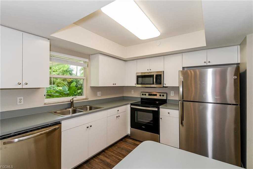 1322 Se 33rd Ter - Photo 6 of 8