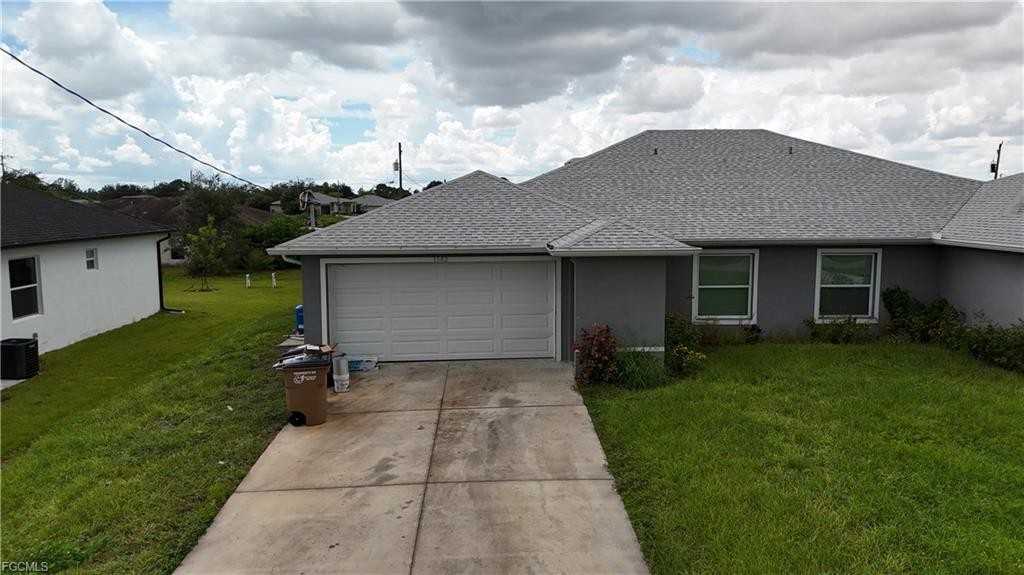 1582 Gretchen Ave S - Photo 2 of 8