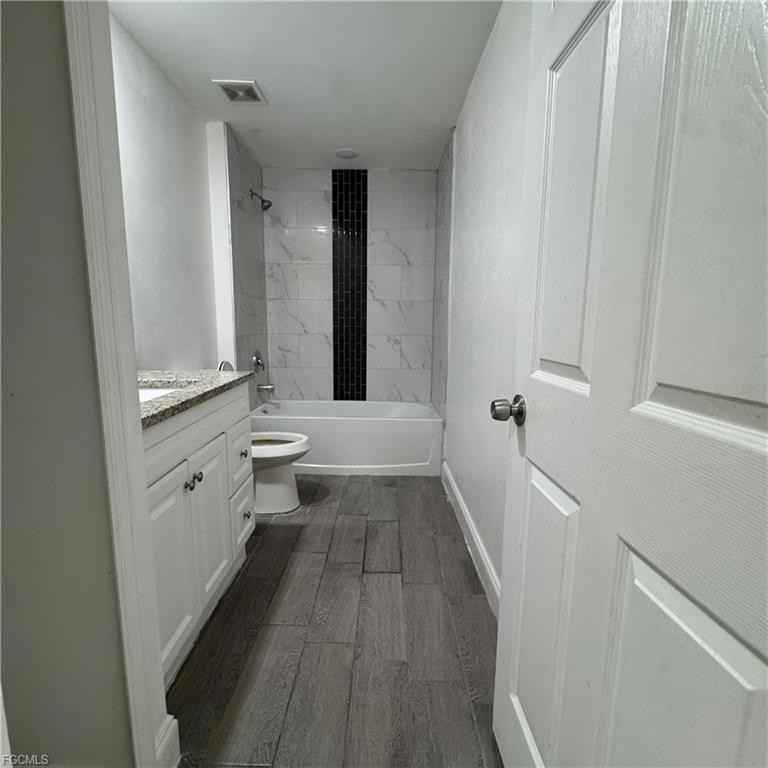 1582 Gretchen Ave S - Photo 7 of 8